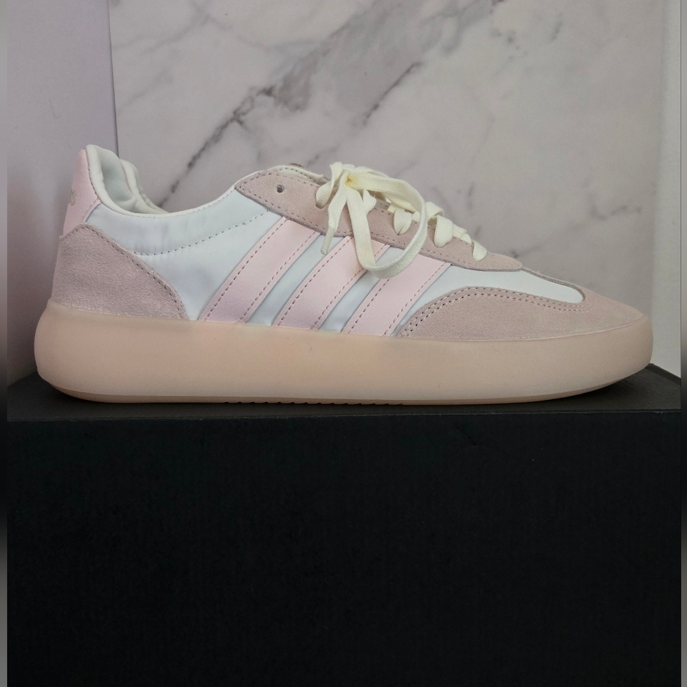 adidas Women’s Light Pink and White Sneakers